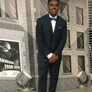 Meet your Posher, Christopher